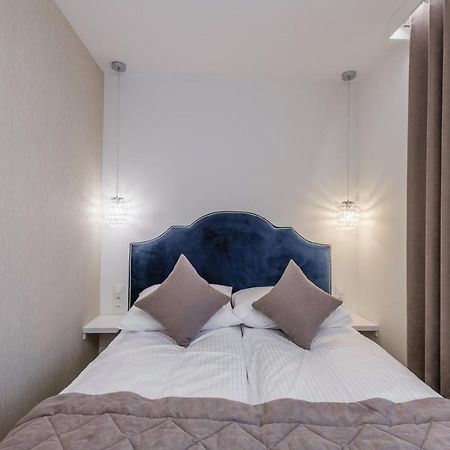 Florencja - Nowy Apartament W Centrum Miasta Z Klimatyzacja Oraz Zadaszonym Parkingiem W Cenie Nowy Targ Kültér fotó